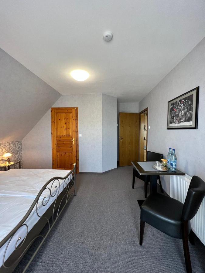 Aparts4Ring Nuerburg Екстер'єр фото